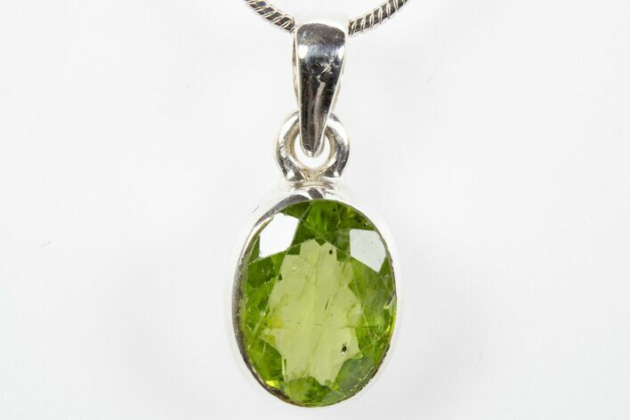 Faceted Green Peridot Pendant (Necklace) - Sterling Silver #302840